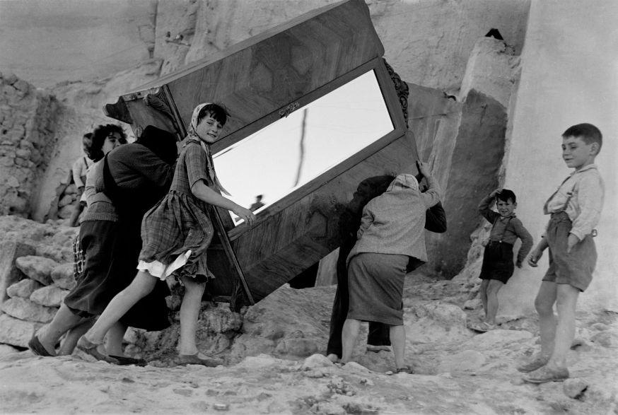 ©Carlos Pérez Siquier LaChanca, Almería, 1958 uit de serie / fromthe series LaChanca, 1956–1962 Collectie /Collection Fundación MAPFRE c/o Pictoright Amsterdam2023