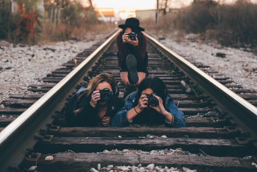 fotografie met groep, samen of alleen, alleen, solo, samen, groepsverband, team